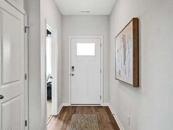 4th image of 4262 Coralbead Ln #4262