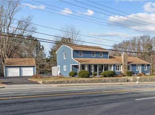 723 Nooseneck Hill Rd, West Greenwich, RI 02817