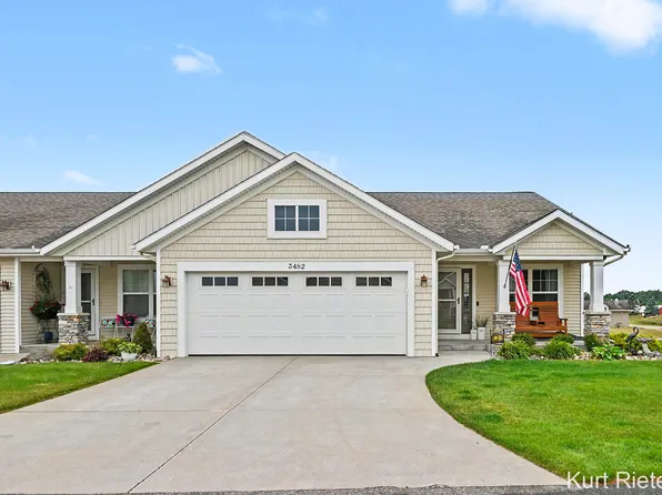 3482 S Riverwalk Dr, Hamilton, MI 49419