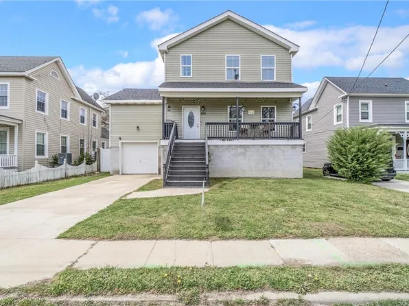 203 Beach Rd, Hampton, VA 23664