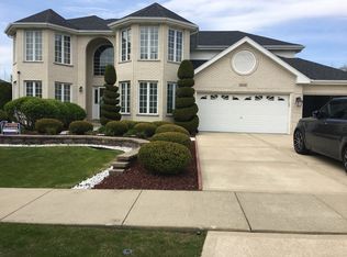 11242 Autumn Ridge Dr, Orland Park, IL 60467