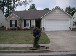 980 Meadow Walk Ave, Lawrenceville, GA 30044