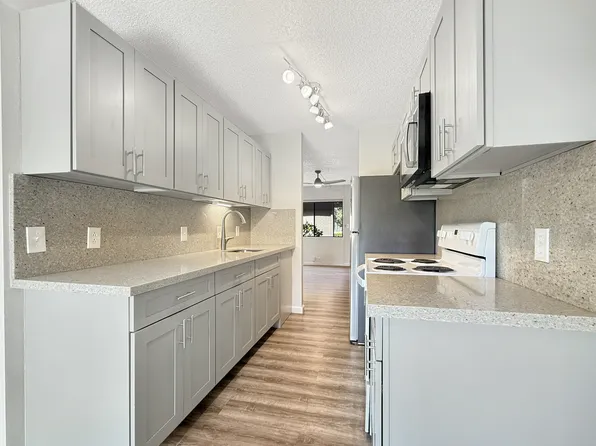 65-1305 Tamarack Pnes #A11, Kamuela, HI 96743