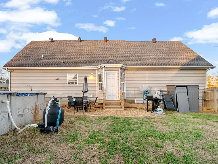 1700 Cedar Springs Cir — Photo 32