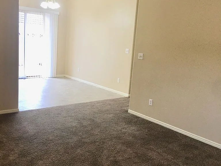 1308 Millcreek Duplex — Photo 3