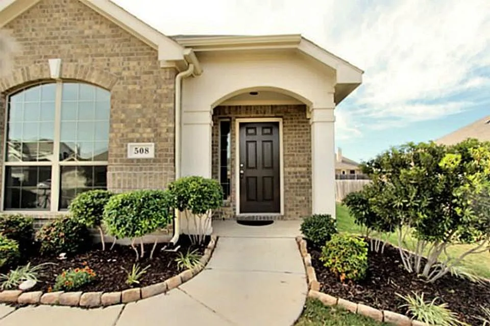 Building Photo - 508 Highmoor Ct