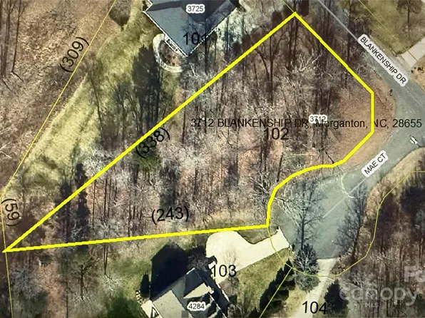 3712 Blankenship Dr, Morganton, NC 28655