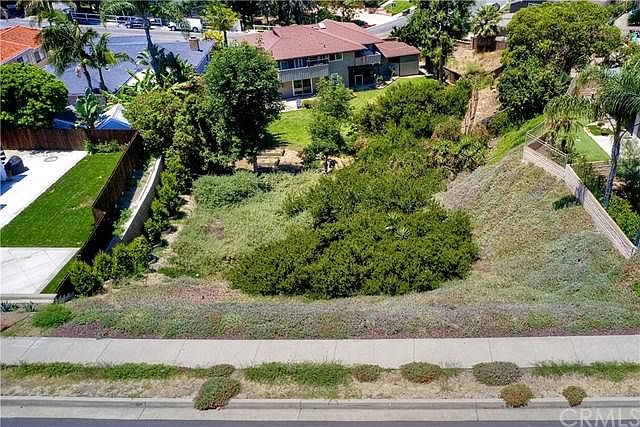 1st image of 2390 Avenida Del Presidente
