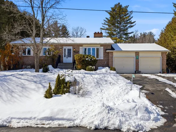 109 Highview Dr, Ottawa, ON K0A 3M0