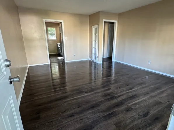 701 N Sampson Ave APT 7, Dyersburg, TN 38024