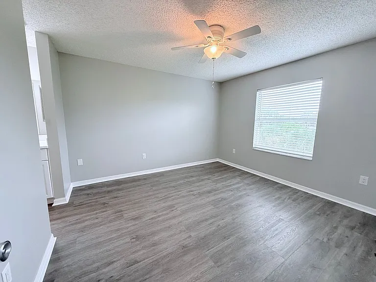 7294 Cloister Dr #29 — Photo 10