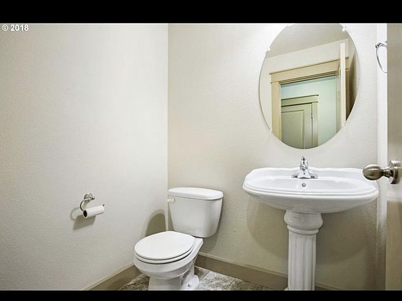 4th image of 5603 NE 49th St