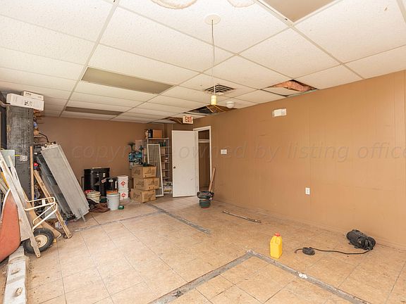 5th image of 124 Osage St