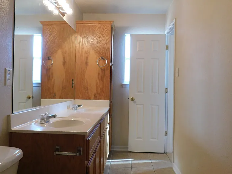 368 Nolan Ridge Dr #B — Photo 13