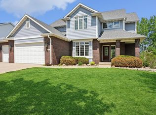 3201 Bayberry Rd, Ames, IA 50014