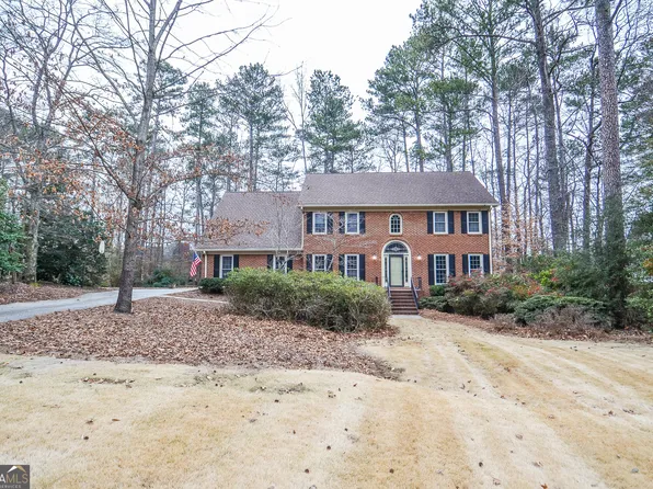 4122 Glen Meadow Dr, Peachtree Corners, GA 30092