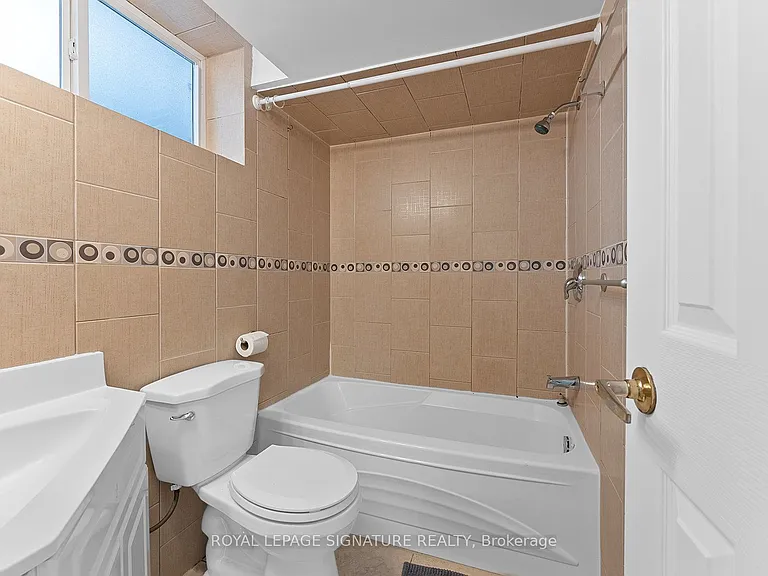 502 Westmount Ave #LOWER — Photo 23