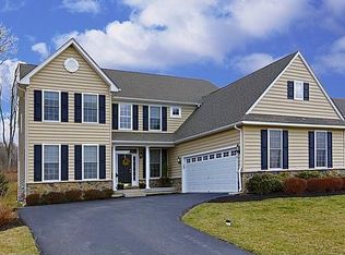 45 Putter Ln, Pottstown, PA 19464