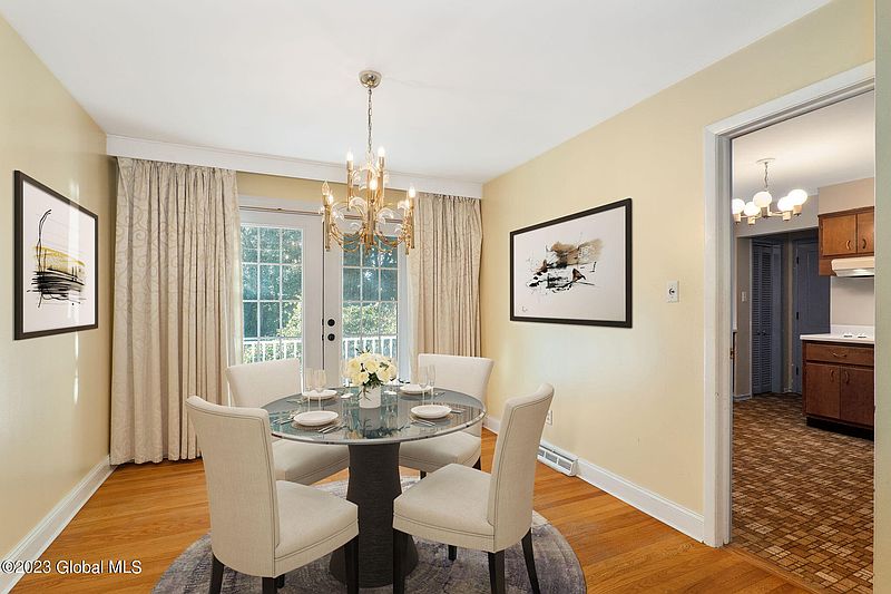 5th image of 170 Shaker Park Drive