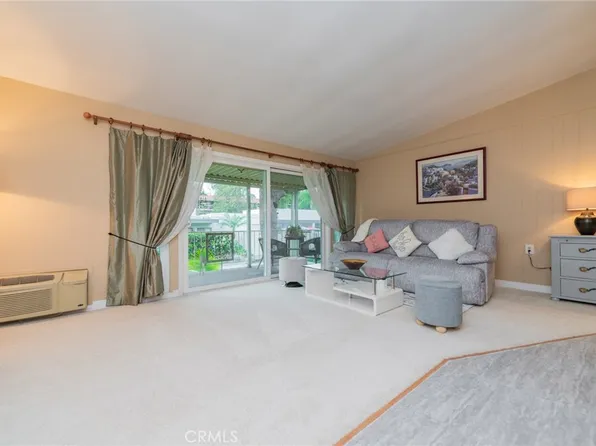 40 Calle Aragon Unit P, Laguna Woods, CA 92637