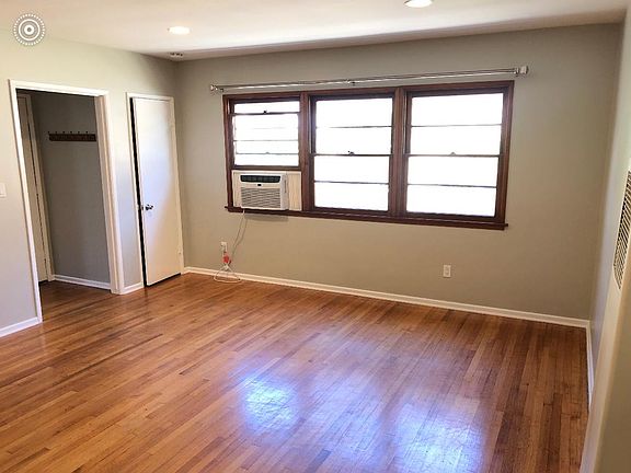 Entry to Living Room