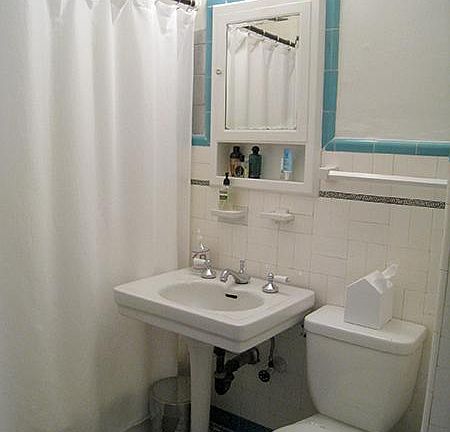 5th image of 8258 Fountain Ave APT D