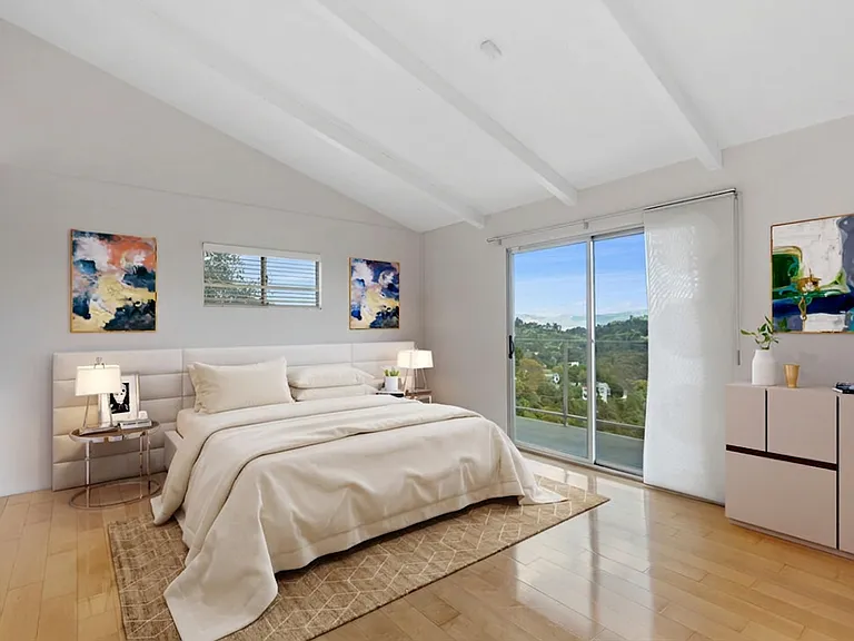 2140 Beech Knoll Rd — Photo 12