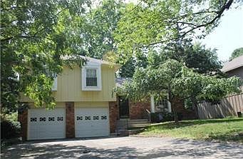 1st image of 9512 Farley Cir
