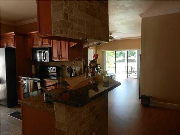 3rd image of 801 SW 158th Ter #801