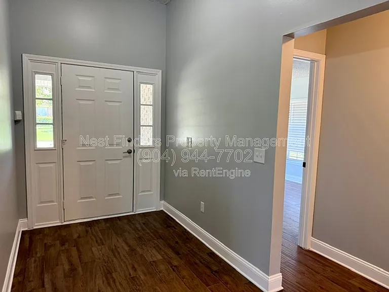 3139 Mountain Ash Rd — Photo 3