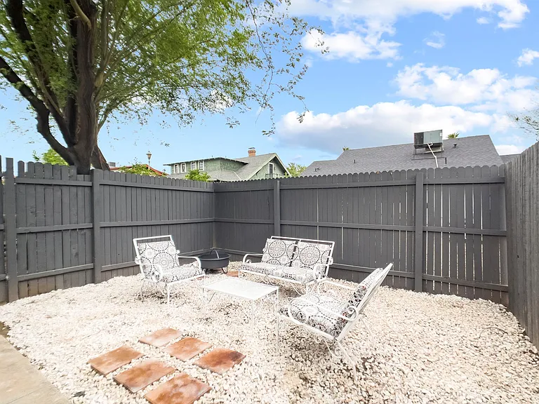 508 E Willetta St #2 — Photo 26