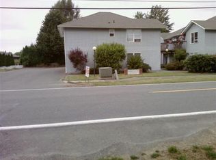 570 Front St, Sumas, WA 98295