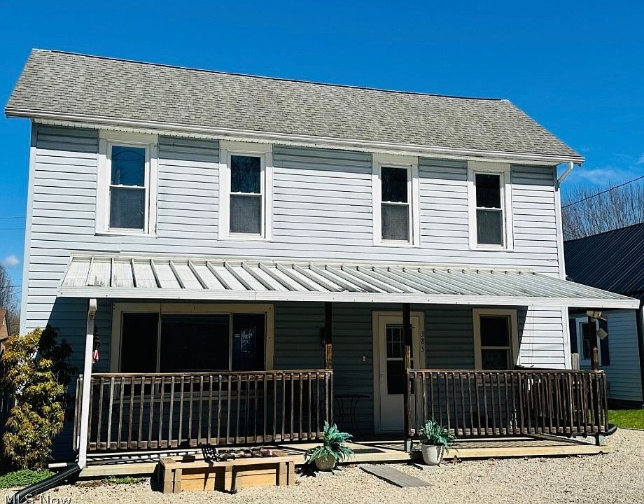 1st image of 385 Water St