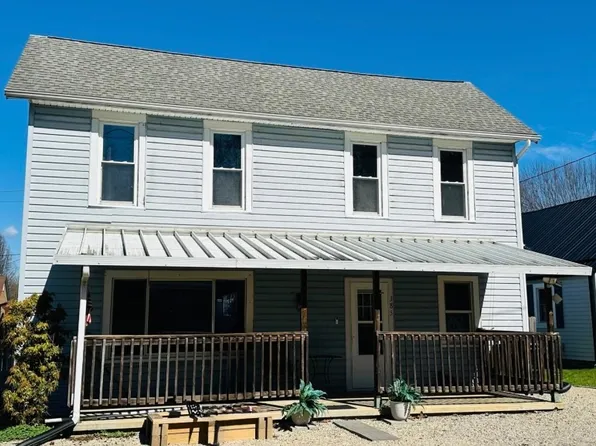 385 Water St, Duncan Falls, OH 43734