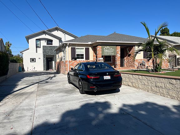 3rd image of 3862 Bass St
