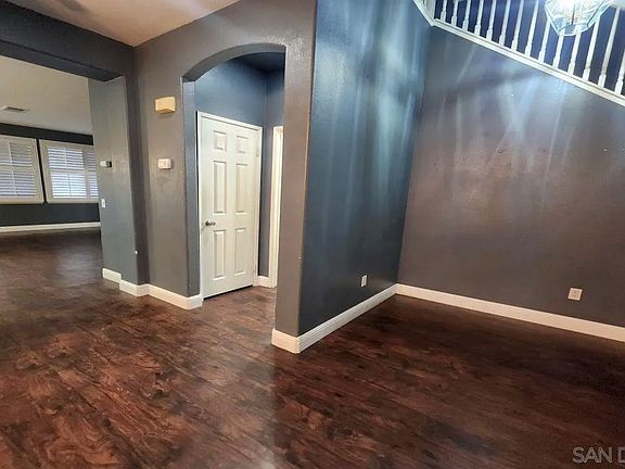5th image of 36605 Walden Ln
