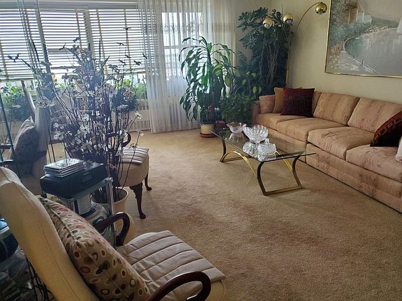 3rd image of 2940 W 5th St #14L