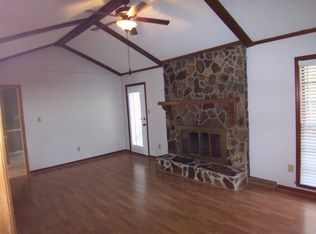 1072 Underwood Dr, Macon, GA 31210