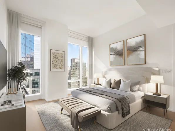 30 Riverside Boulevard image 4 of 15