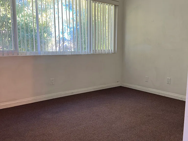 13501 Penn St #D — Photo 2