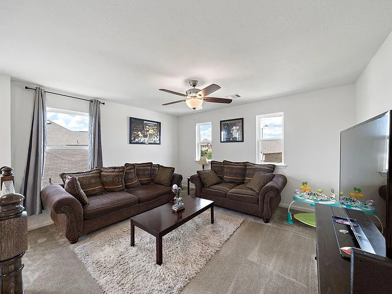 25203 Farmdale Ln — Photo 15