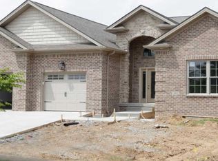 105 Clubhouse Dr, Georgetown, KY 40324