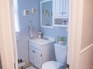 362 Stanford Ave, West View, PA 15229