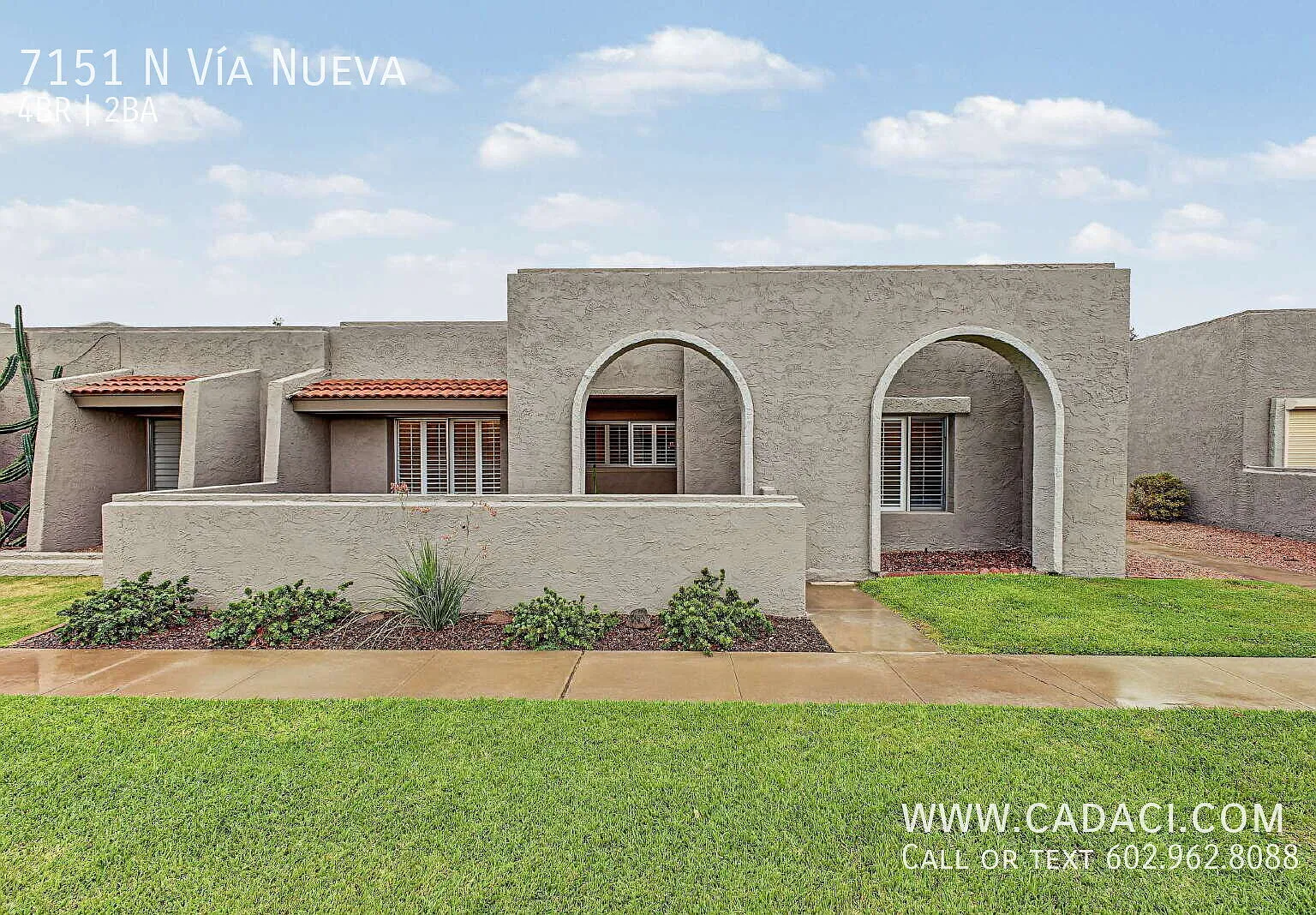 Four Bedroom Townhome in Paseo Villas with Two Car Garage — Photo 3