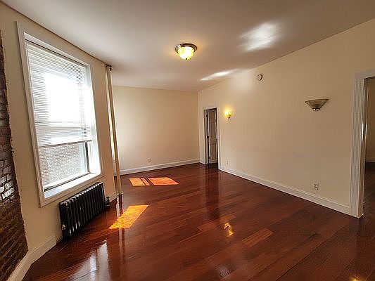 1st image of 14 E 105th St APT 17