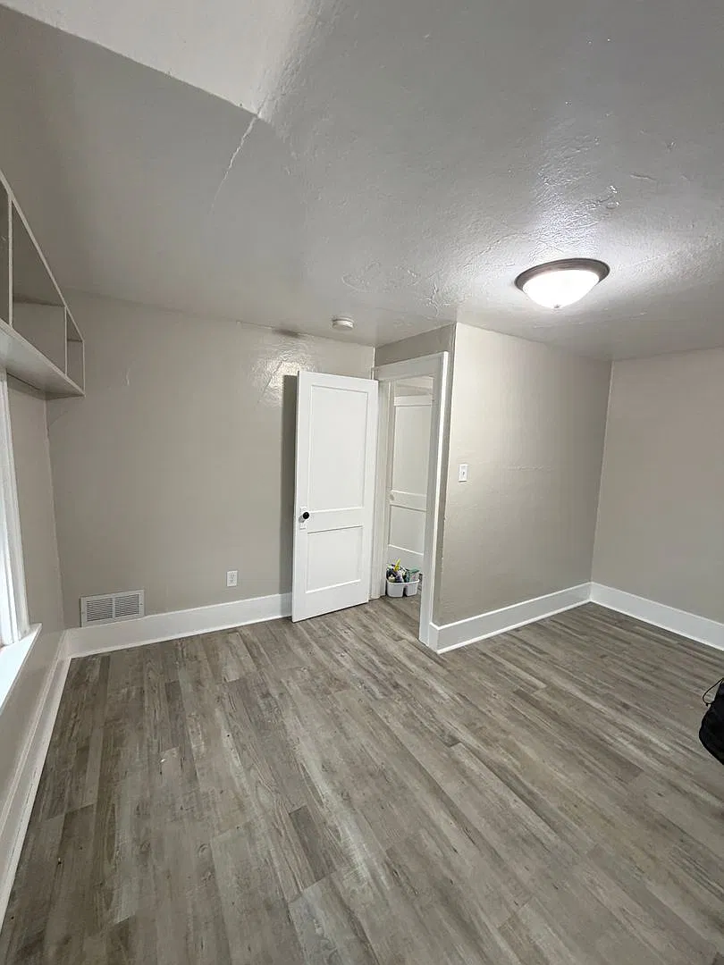 2 Bedroom newly updated — Photo 4