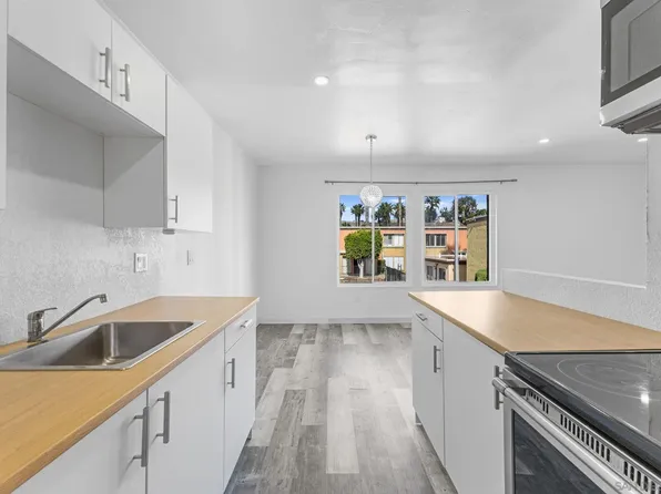 1641 Pentecost Way Unit 10, San Diego, CA 92105