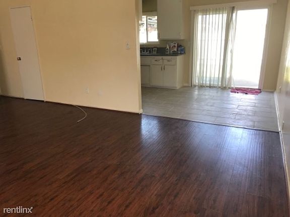 4th image of 1163 W 204th St