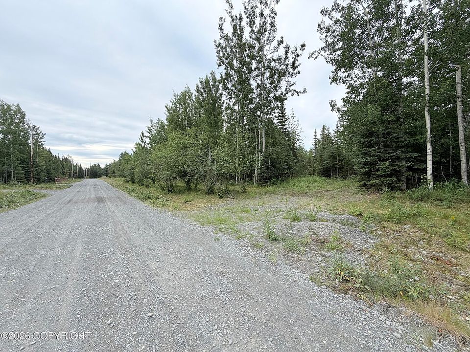 1st image of L5 McFarland Rd