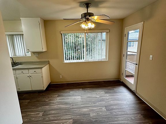 2nd image of 720 Coleman Ave #L